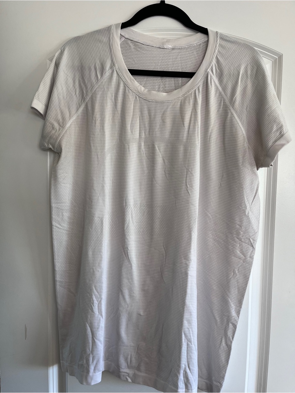 Lululemon Women's Swiftly Tech White Short-Sleeve Performance Tee